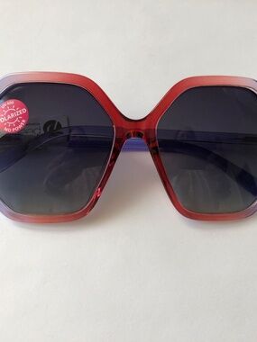 New Calypso Wine Purple Hexagon Peepers UV400 Polarized Sunglasses